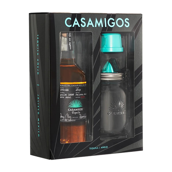 casamigos-anejo-gift-set